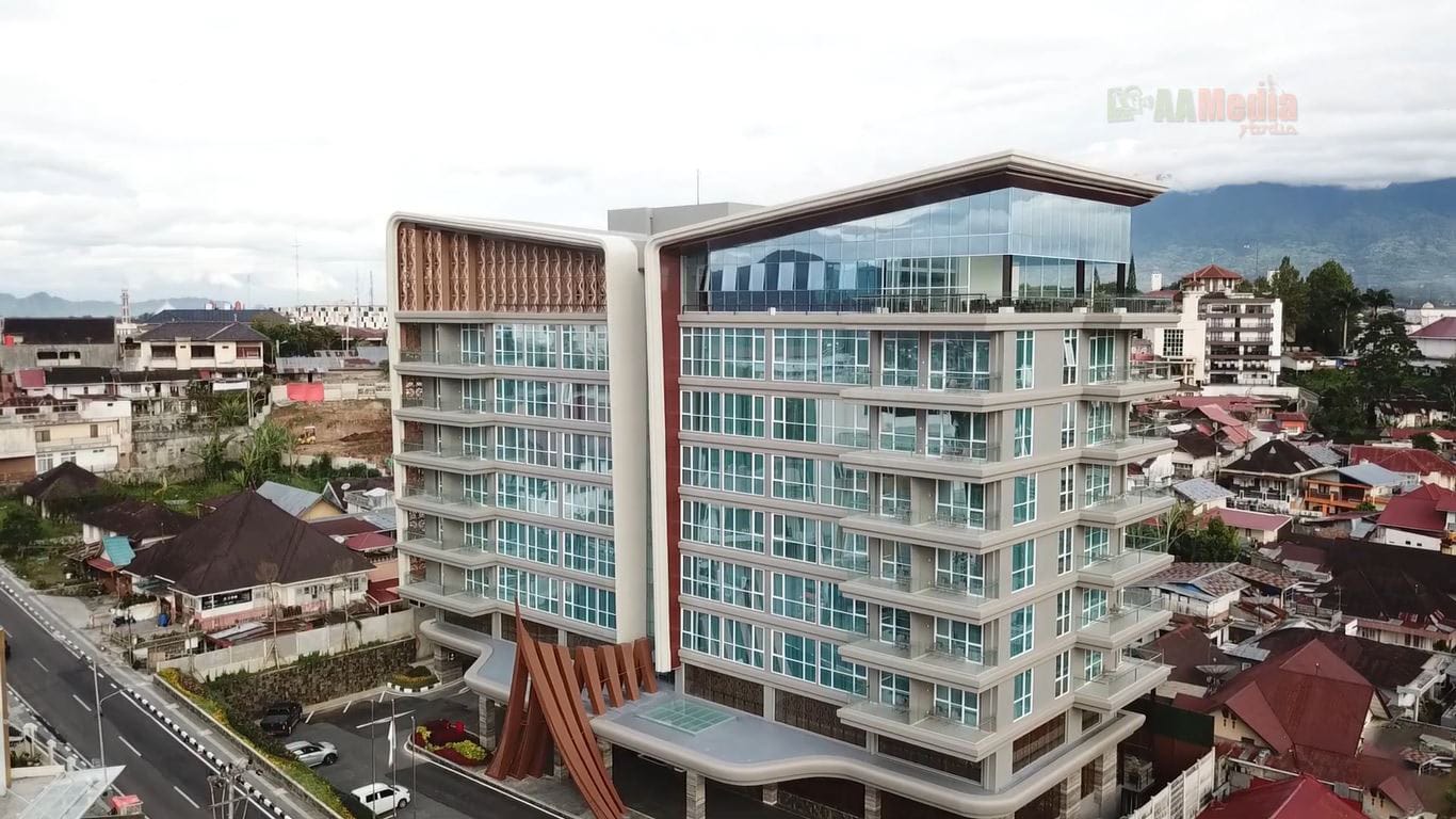 Hotel Menarik di Bukittinggi dan Padang